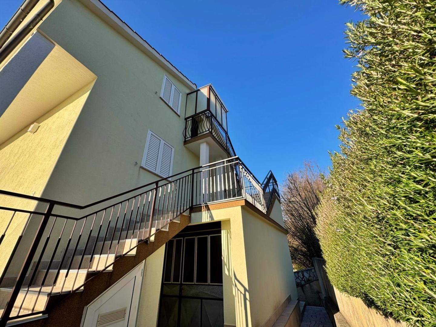 Apartments Pavle Malinska Luaran gambar