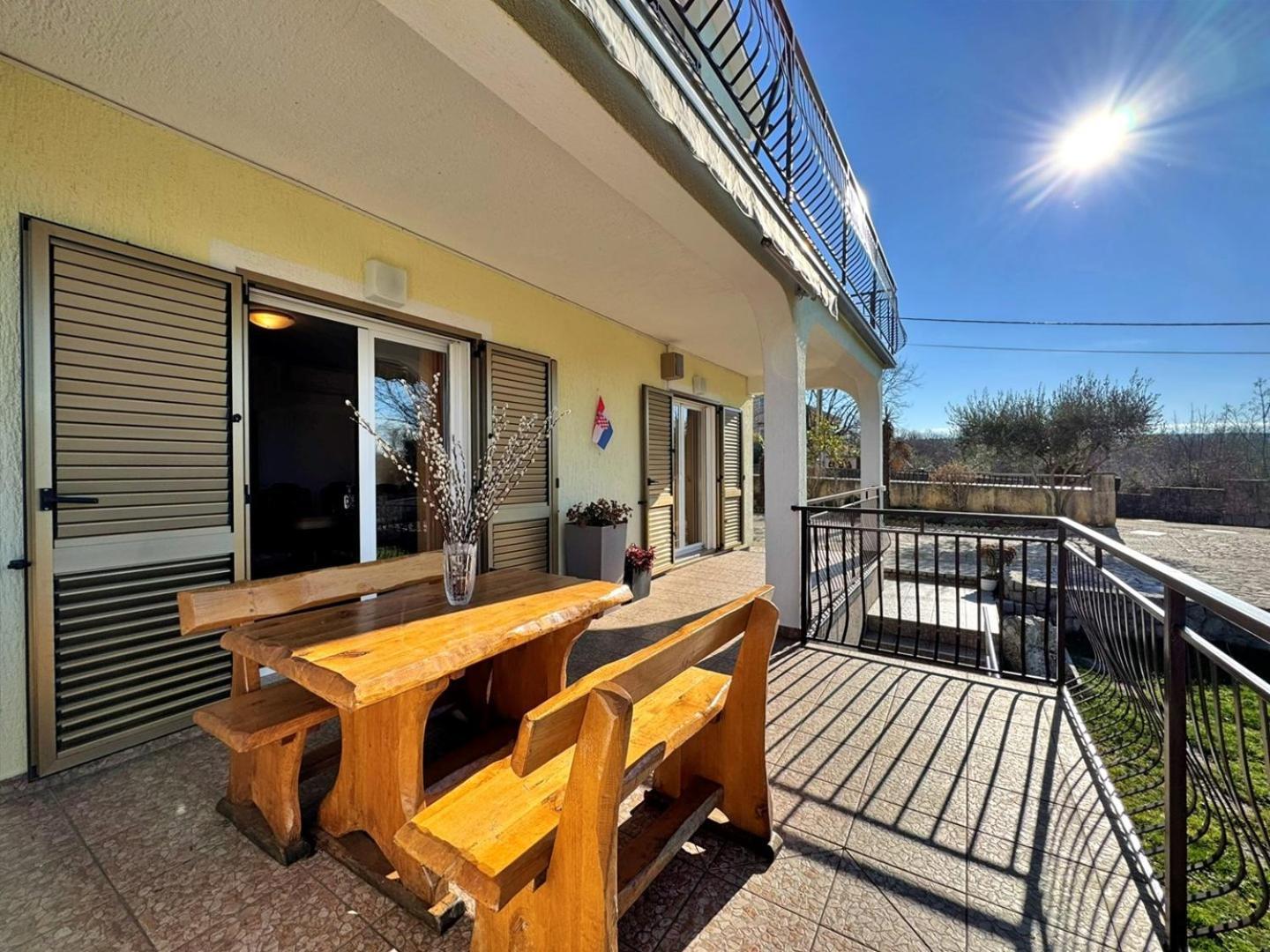 Apartments Pavle Malinska Luaran gambar
